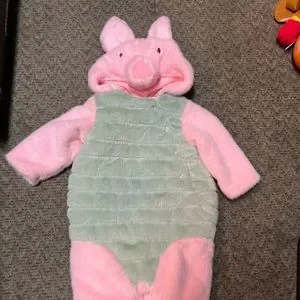 Pottery Barn Disney Piglet costume size 6-12 months